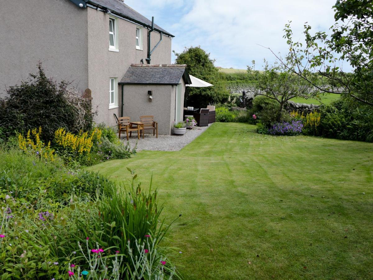 Waingate Cottage Cark エクステリア 写真